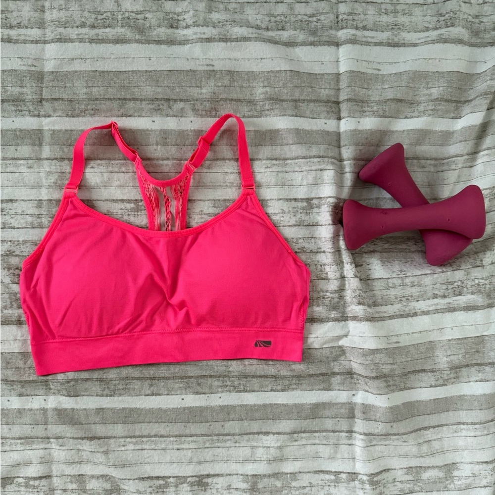 💪🏻 Marika Bright Pink Sports Bra Medium